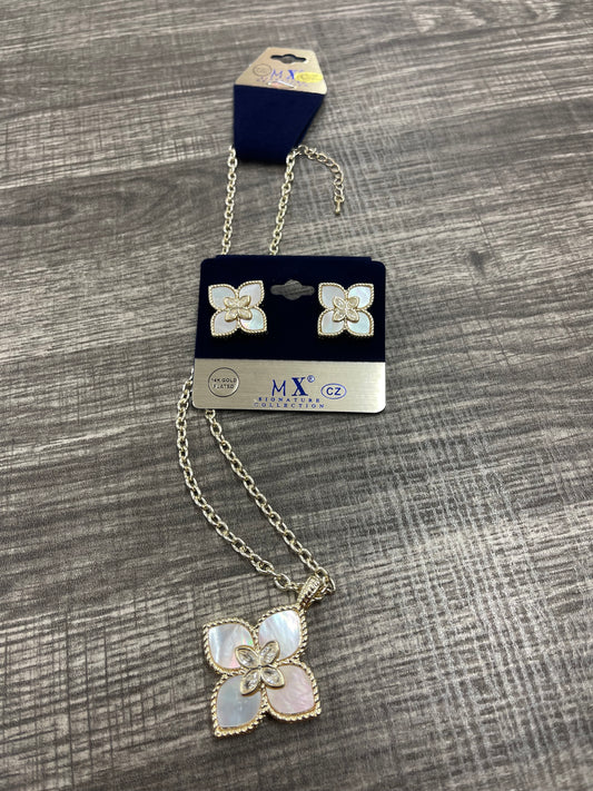 Mother of Pearl Set