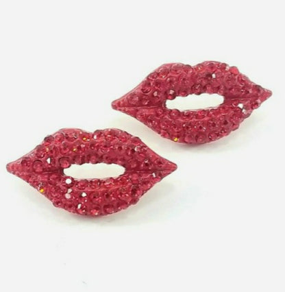 Lips earrings